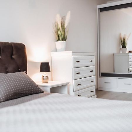 Luxury Apartments In City Center, Siauliai Luaran gambar