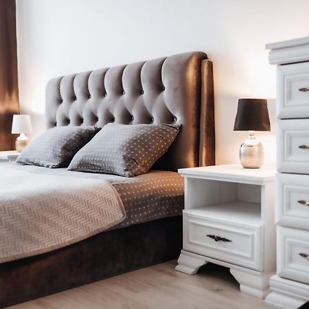 Luxury Apartments In City Center, Siauliai Luaran gambar