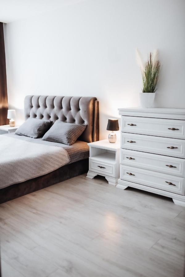 Luxury Apartments In City Center, Siauliai Luaran gambar